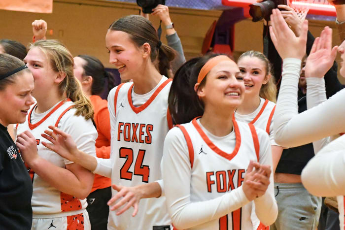 a Silverton Crater 5A Oregon girls basketball final 2024 Leon Neuschwander 66